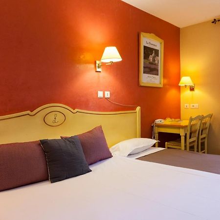 Logis Hotel & Restaurant L'Etape Bouc Bel Air - Gardanne Exterior photo